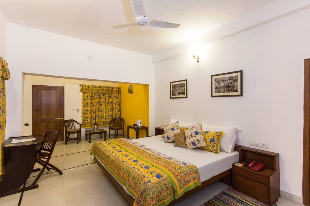 Large bed room