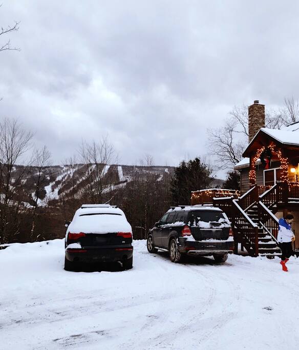 Great View of the Mountain Valley
