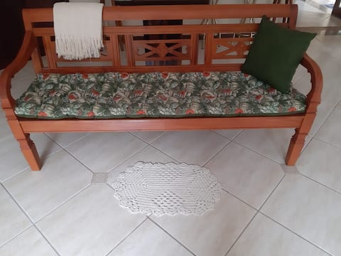 Top Airbnb: Rustic house with swimming pool, tea retreat. em Brumadinho