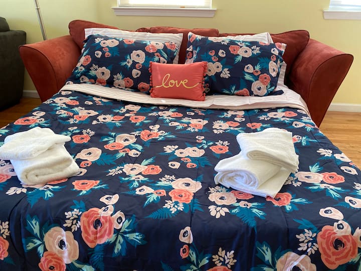 Rozťahovacia rozkladacia pohovka