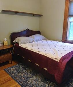 College Club of Syracuse  LeMoyne College Room