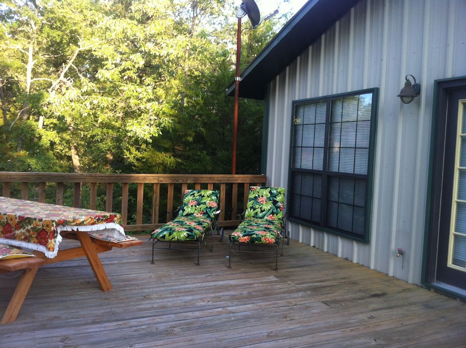 Nicknamed Tree House because it is on 2nd floor and in the trees!