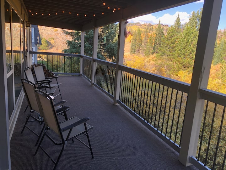 In Town, On The River, And Easy Bus Stop To Resort - Winter Park, CO