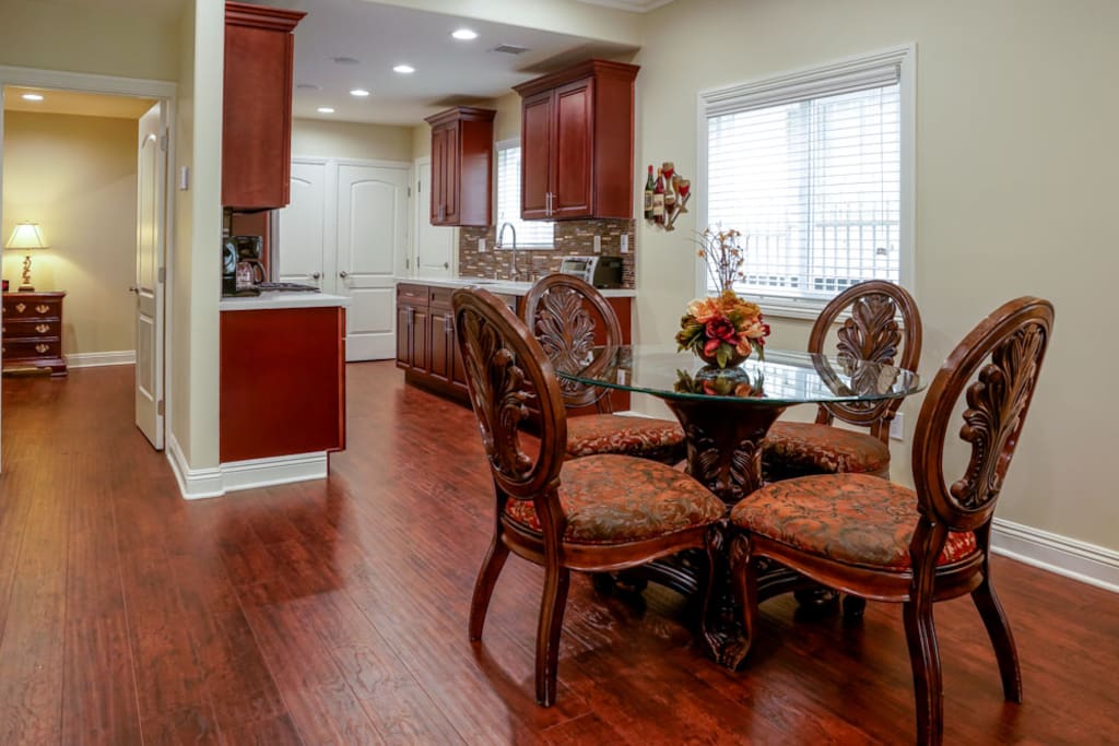 Breakfast nook
