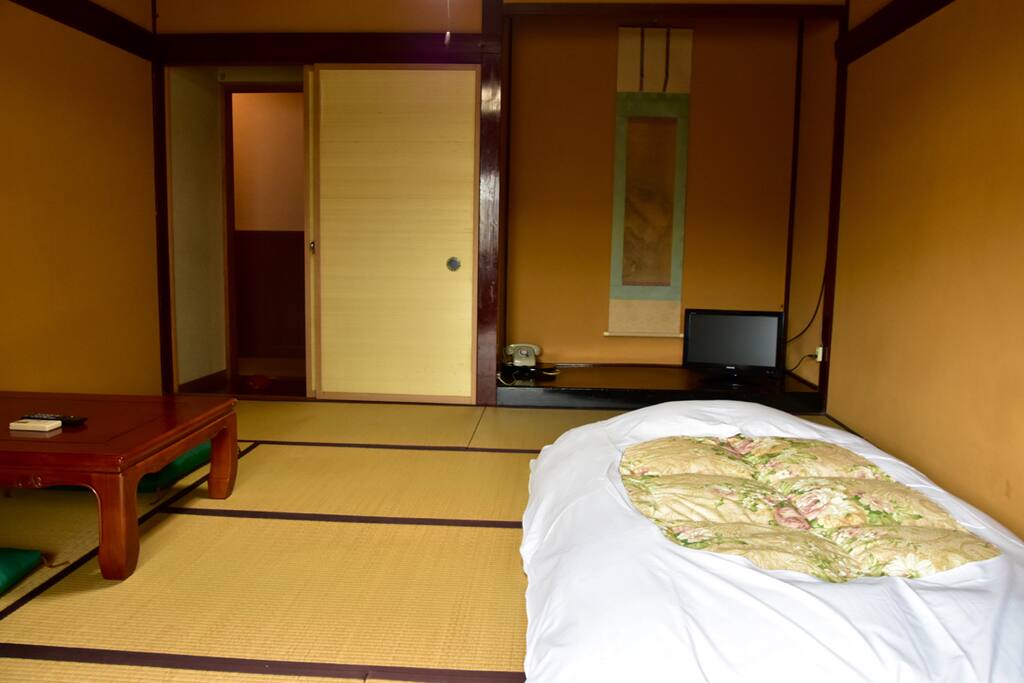 tatami room