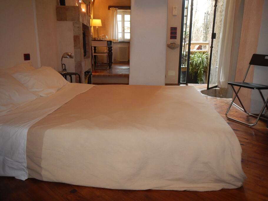 Letto matrimoniale