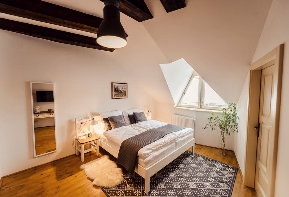 Room No. 1