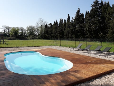 Catalan Mas with private pool