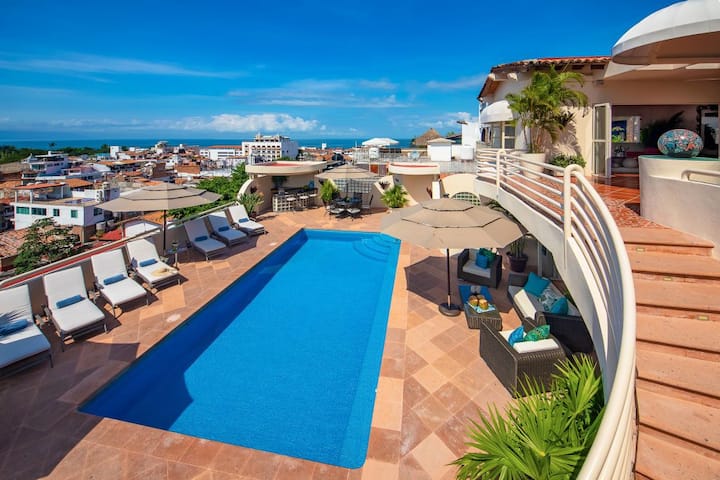 Wonderful Luxury House Privileged Historic Downtown Area Beautiful Ocean Views - Puerto Vallarta