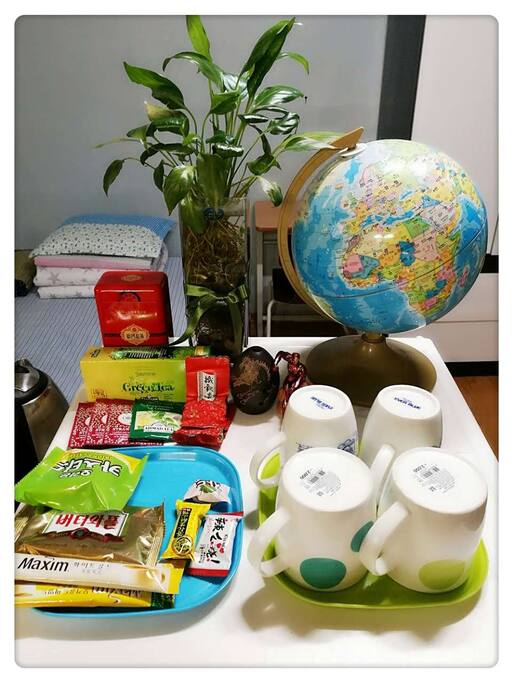 Tavel around the World!