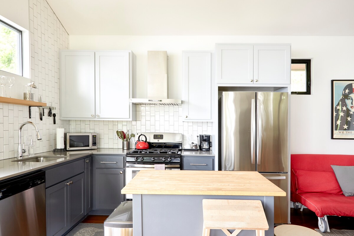 Designer Home near University of Texas