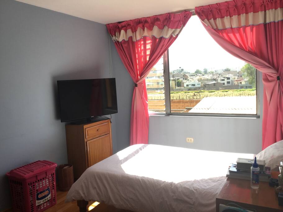 Confortable room for one