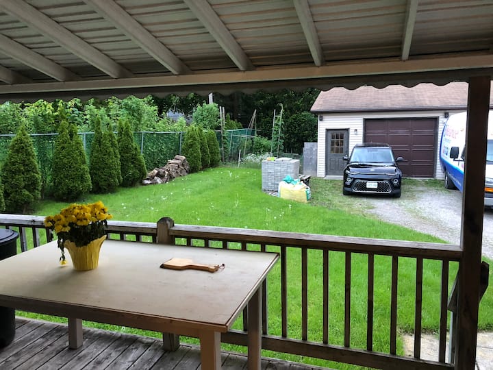 Britannia In The Thick Of London 5