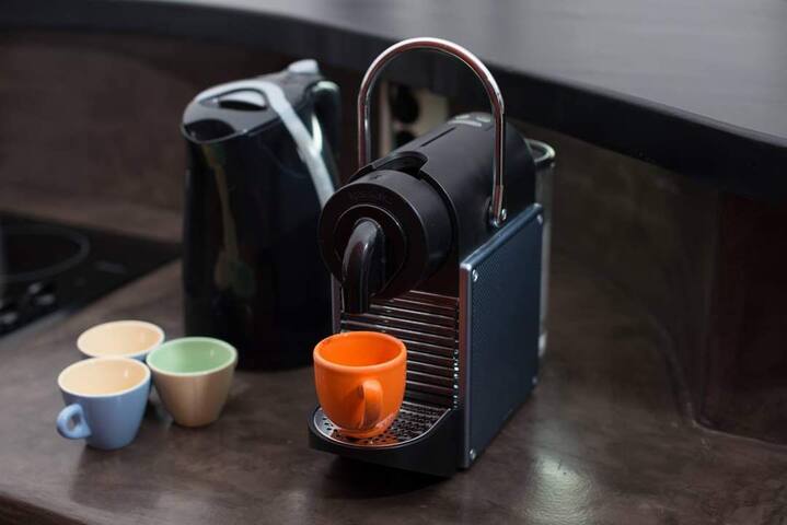 Two bedroom -two bathrooms Villa Santorini gallery image 5