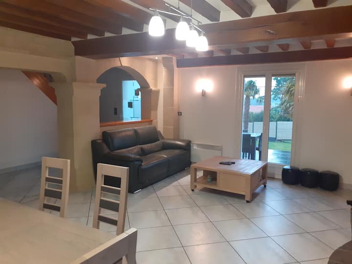 Maison Avec Piscine Privée Et Spa De 6 Personnes - Clécy