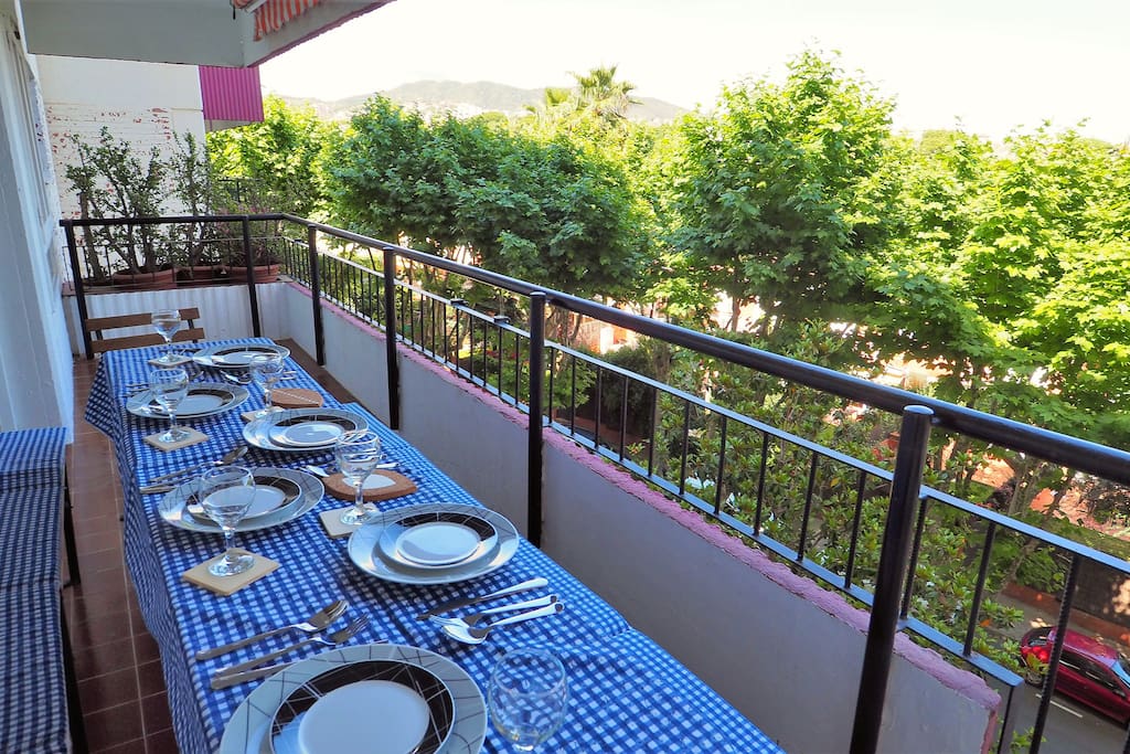 balcony