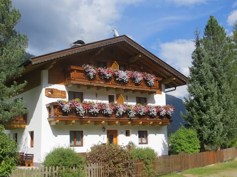 House Waltraud in Tyrol (7 Bedrooms, 7 Bathrooms)