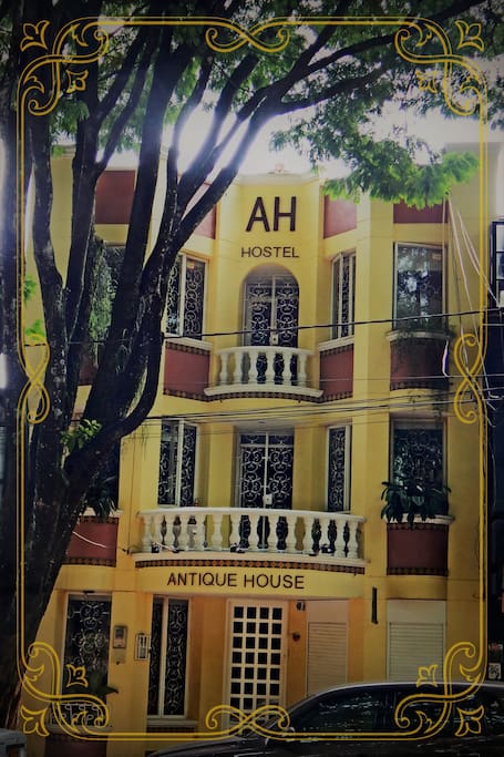 Antique House Hostal : bienvenido en tu hogar