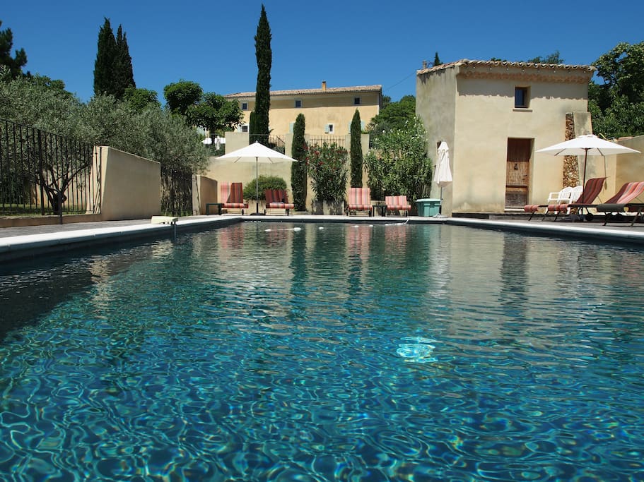 Piscine chauffée de mai à octobre