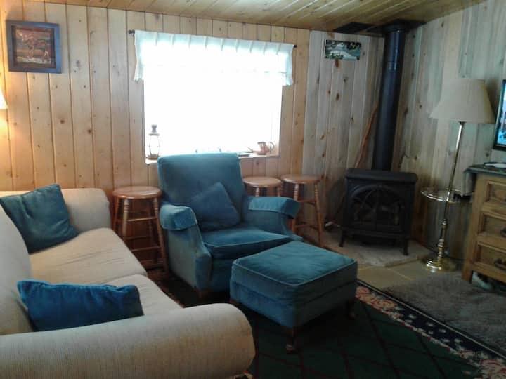 Hawk's Cabin - Str-004 - Browns Canyon National Monument