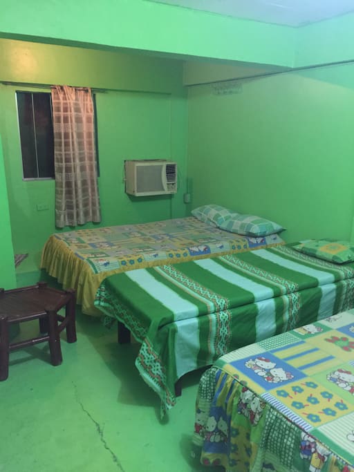 Family Room Aircon p1277. 5pax