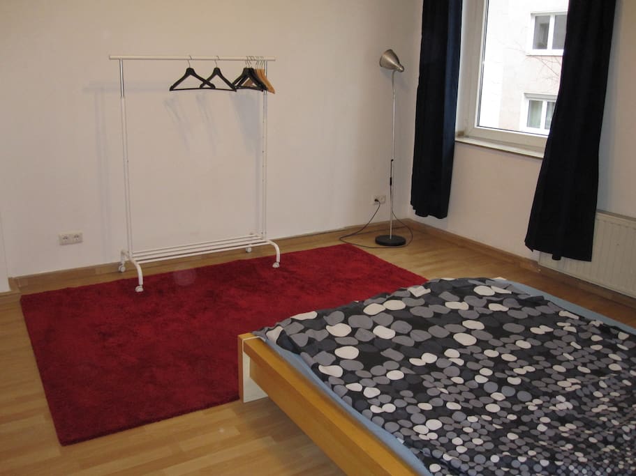 Ein roter Teppich als Beruhigung.