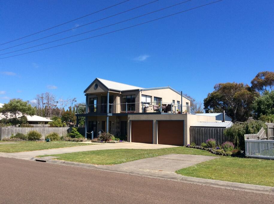 Childers Rest. Ample parking.