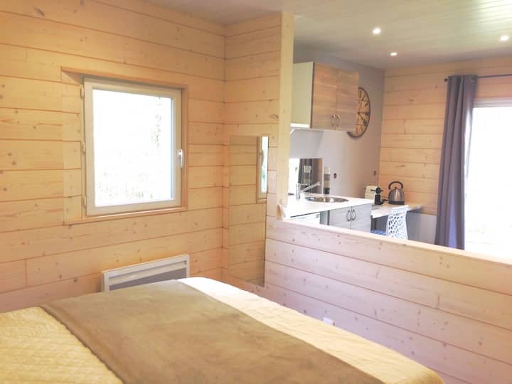 עם נוף לפינת האוכל