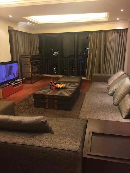 3D Sony TV, Imported Furniture, Panoramic Views