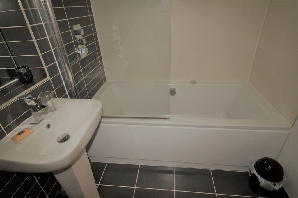 Main Bathroom