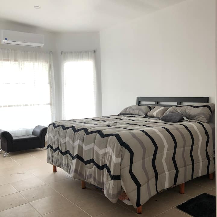 غرفة النوم 1