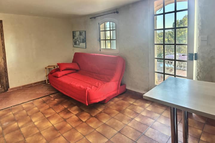 Type 1 Indépendant Au Pays De Marcel Pagnol - Aubagne