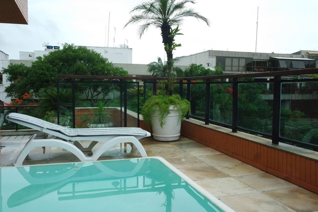Piscina na varanda