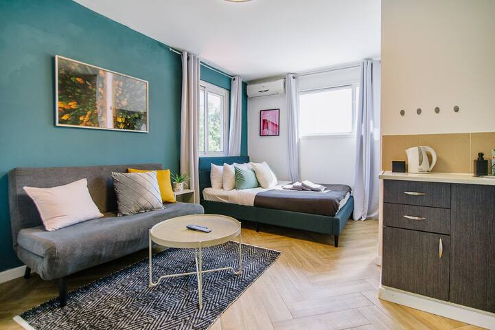 Sunny Private Studio Benyehuda Apartments For Rent In Tel Aviv Yafo Tel Aviv District Israel