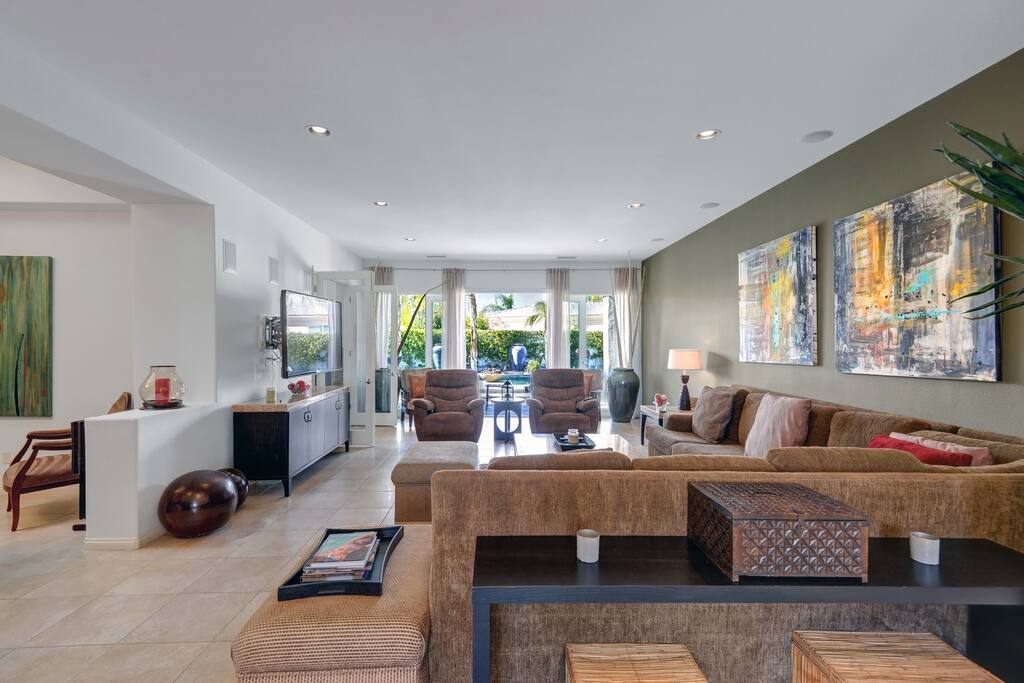 Living Room Looking to Pool