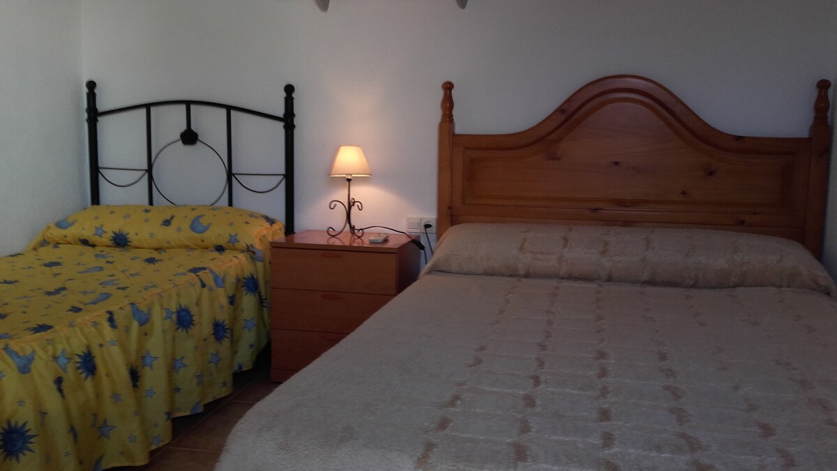 საძინებელი 4