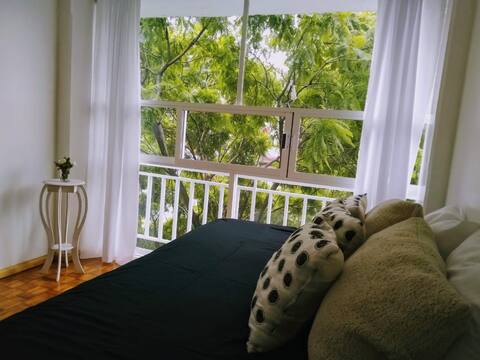 Departamento céntrico con cómoda habitación