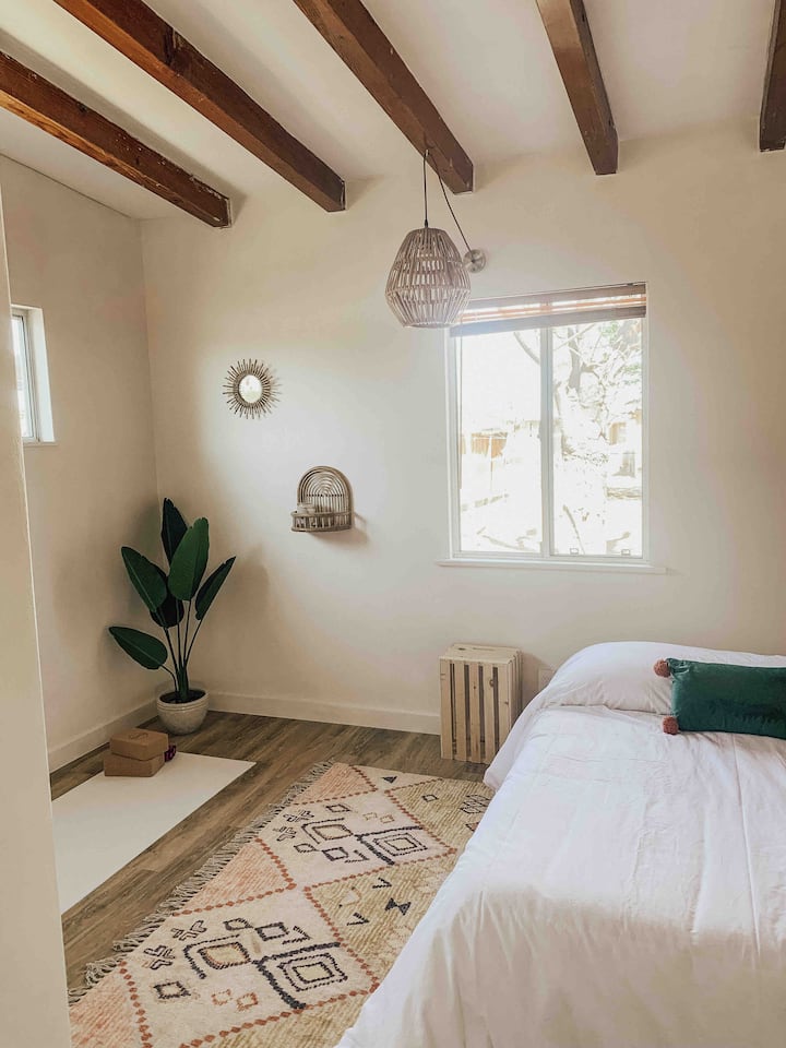 غرفة النوم 2