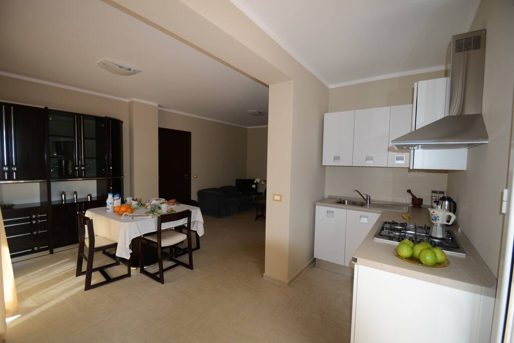 Cucina e soggiorno