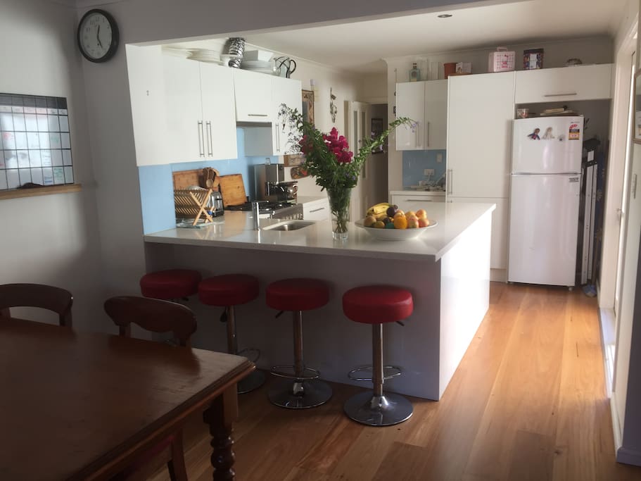 Kitchen and dining table