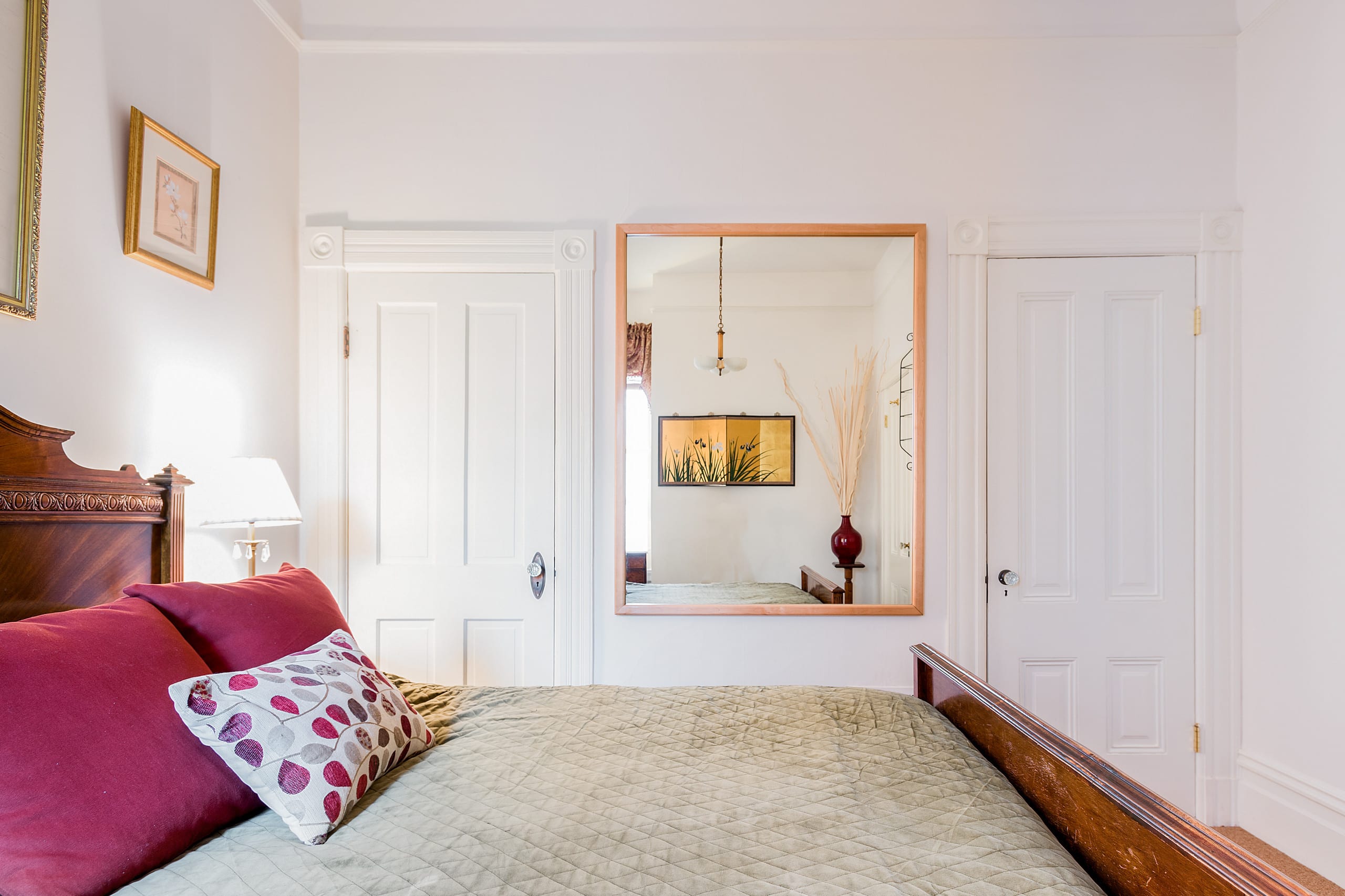 Home in San Francisco · ★4.85 · 4 bedrooms · 4 beds · 2 baths - Image 27