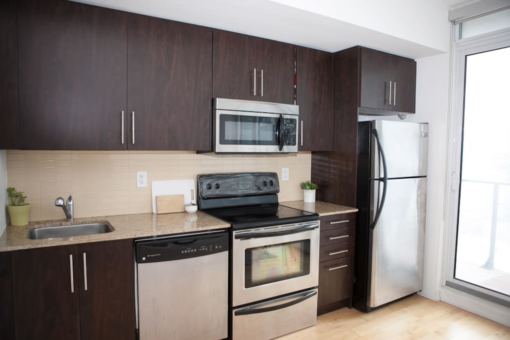full kitchen