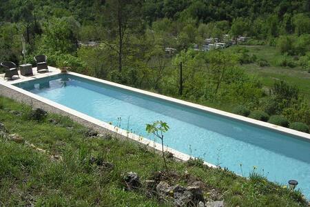 ❤️ Last Minute! Magnifique mas avec piscine de 14m