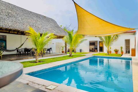 Rancho Catalina Monterrico/private swimming pool and wifi