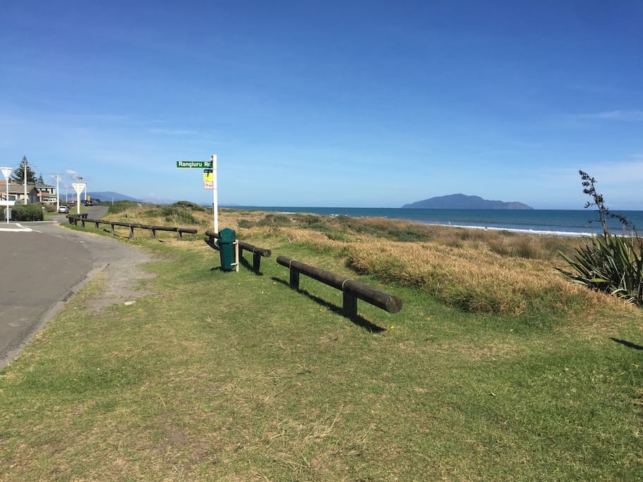 Rangiuru by the Sea