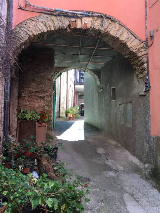 Vicolo di accesso all'alloggio