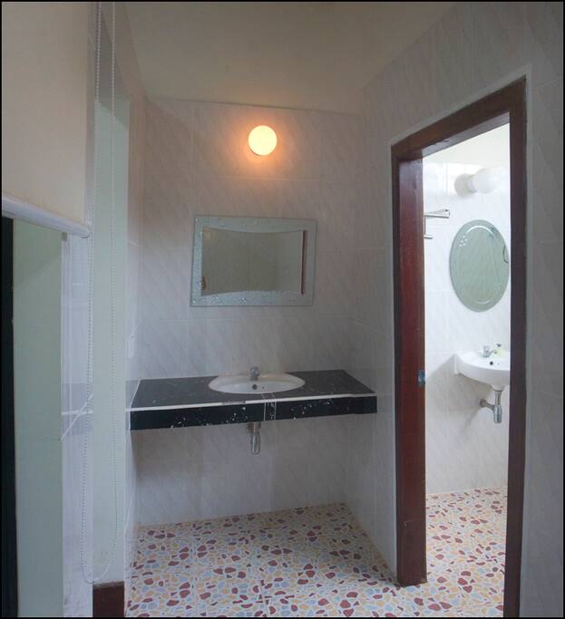 ensuite bathrooms