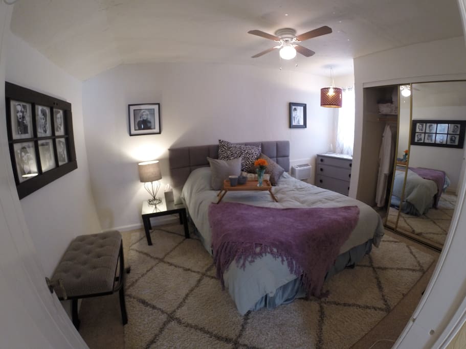Queen size bed