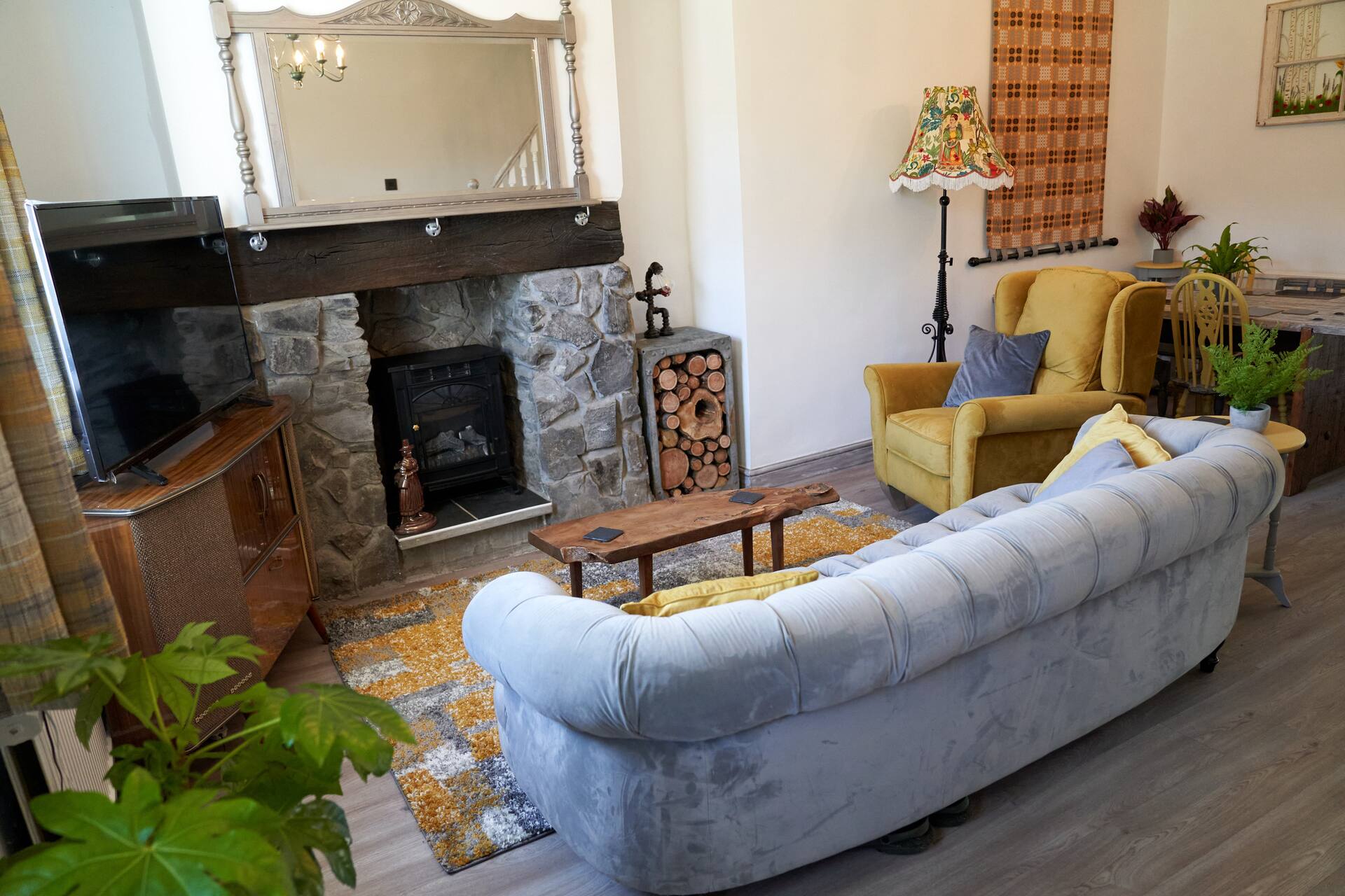 Two Bed Cosy Cottage in heart of Waterfall Country