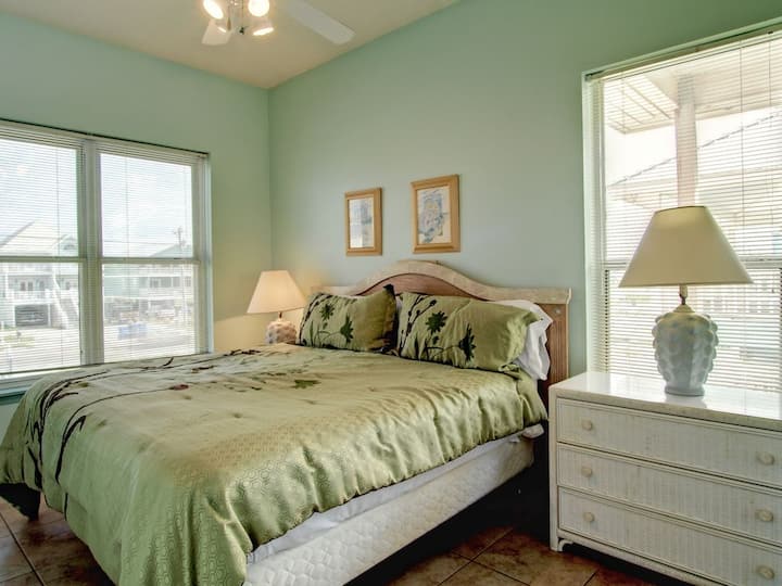 ชั้น 1 เตียงคิงไซส์ห้องนอนที่ 2